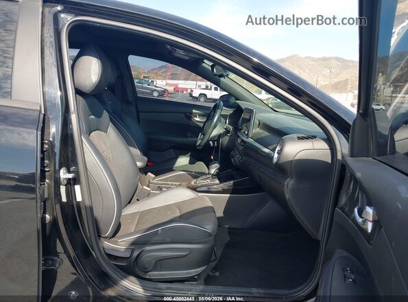 3KPF54ADXPE662433 2023 KIA FORTE Black Vista interior delantera