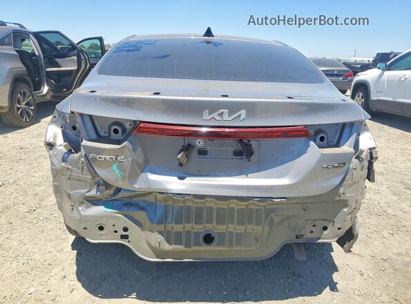 3KPF54ADXRE790660 2024 KIA FORTE Gray Rear view