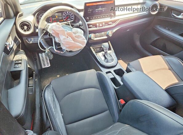 3KPF54ADXRE803536 2024 KIA FORTE Black Առջևի վահանակի տեսք