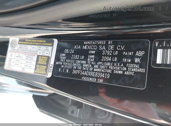 3KPF54ADXRE839419 2024 KIA FORTE Black Widok komory silnika