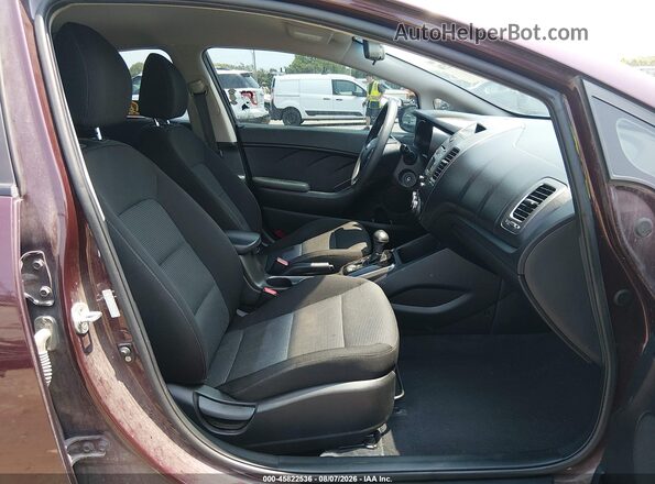 3KPFK4A70HE047345 2017 KIA FORTE Burgundy Vista interior delantera
