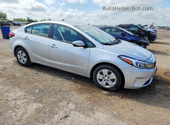 3KPFK4A70HE160079 2017 KIA FORTE Серебряный Передняя правая четверть