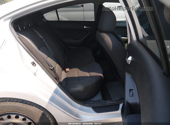 3KPFK4A70JE183769 2018 KIA FORTE White Vista de la etiqueta del VIN