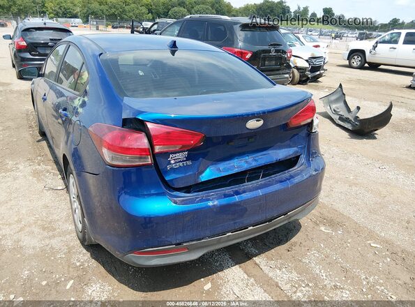 3KPFK4A70JE267669 2018 KIA FORTE Blue Widok z przodu