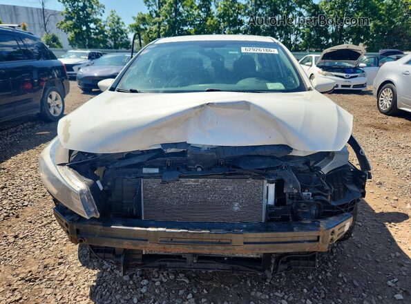 3KPFK4A71HE071508 2017 KIA FORTE White წინა ხედი