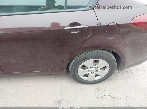 3KPFK4A71JE164583 2018 KIA FORTE Burgundy Widok z przodu