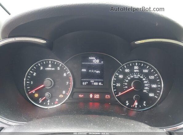 3KPFK4A71JE164583 2018 KIA FORTE Burgundy Widok tylnych siedzeń