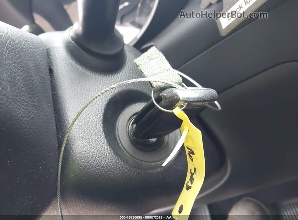 3KPFK4A71JE229142 2018 KIA FORTE White Вид панелі приладів
