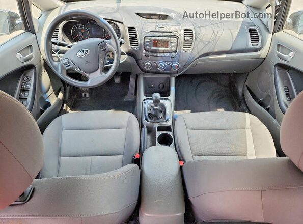 3KPFK4A72HE044656 2017 KIA FORTE Black Առջևի վահանակի տեսք