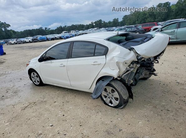 3KPFK4A72HE070657 2017 KIA FORTE White Задня ліва чверть