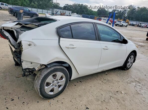 3KPFK4A72HE070657 2017 KIA FORTE White Задня права чверть