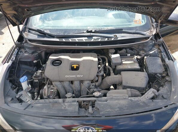 3KPFK4A72HE098880 2017 KIA FORTE Black უკანა ხედი