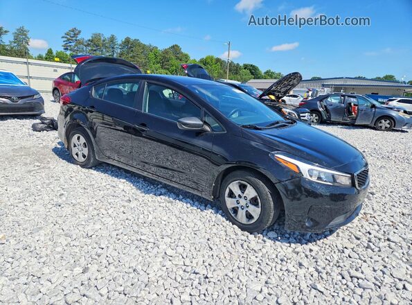 3KPFK4A72HE104967 2017 KIA FORTE Black Front right