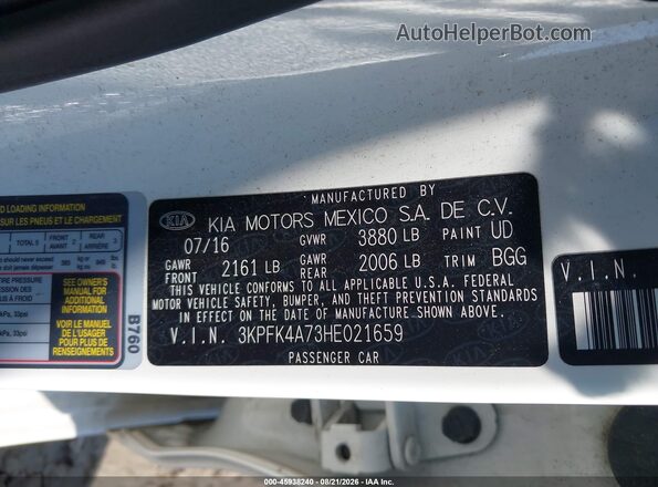 3KPFK4A73HE021659 2017 KIA FORTE White Widok komory silnika