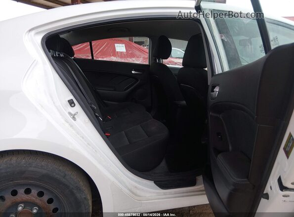3KPFK4A73HE067623 2017 KIA FORTE Белый Вид наклейки с VIN-кодом