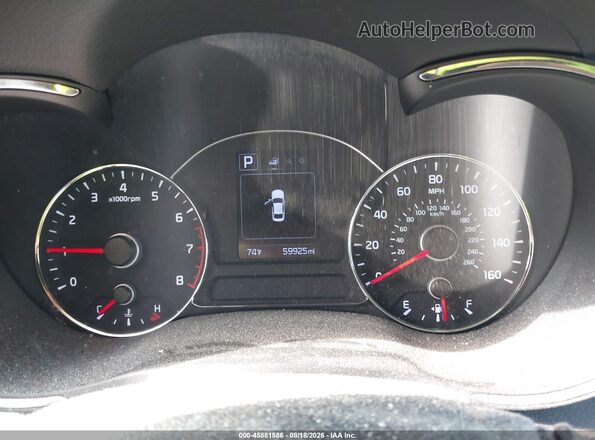3KPFK4A73JE273207 2018 KIA FORTE Blue Հետևի նստատեղերի տեսք