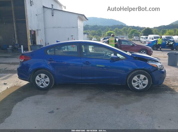 3KPFK4A73JE273207 2018 KIA FORTE Blue Սալոնի հետևի տեսք