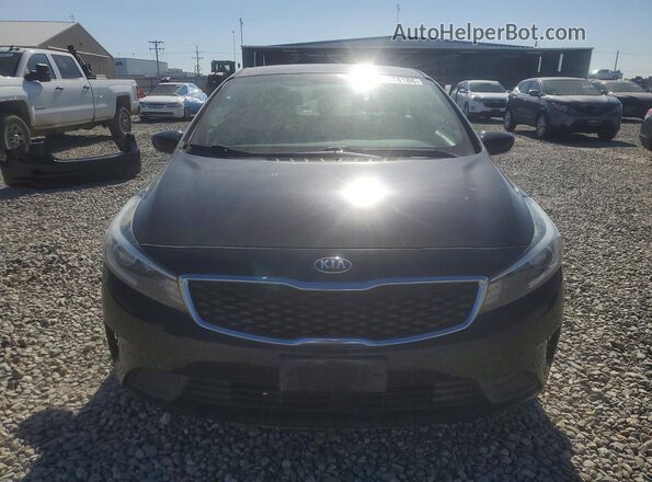 3KPFK4A73JE276883 2018 KIA FORTE Черный Вид спереди