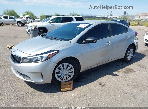 3KPFK4A74HE017779 2017 KIA FORTE Silver Front left