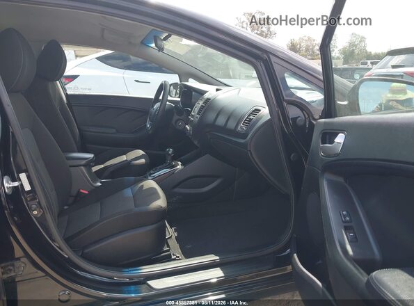3KPFK4A74HE024375 2017 KIA FORTE Black Սալոնի դիմացի տեսք
