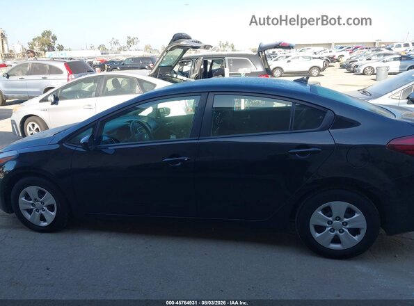 3KPFK4A74HE048966 2017 KIA FORTE Black Սալոնի 360 աստիճան տեսք