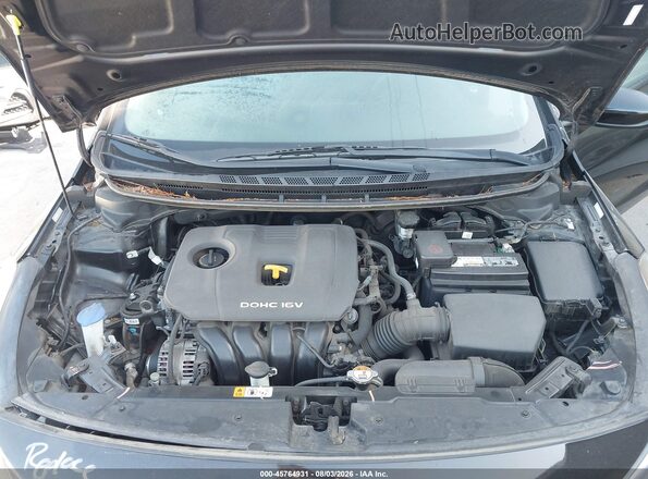 3KPFK4A74HE048966 2017 KIA FORTE Black Հետևի տեսք