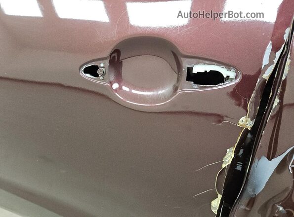 3KPFK4A75JE258496 2018 KIA FORTE Maroon 