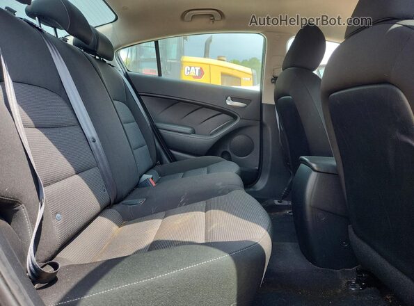 3KPFK4A76HE130357 2017 KIA FORTE Black 