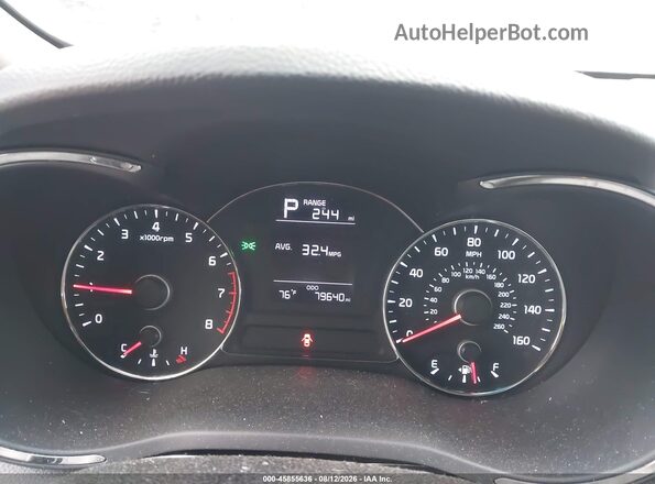 3KPFK4A76JE196607 2018 KIA FORTE Blue Widok tylnych siedzeń