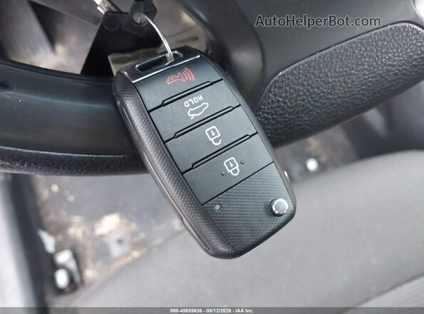 3KPFK4A76JE196607 2018 KIA FORTE Blue Widok deski rozdzielczej