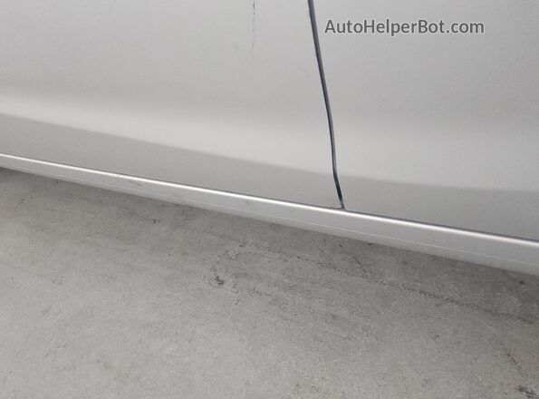 3KPFK4A76JE230710 2018 KIA FORTE Серебряный 