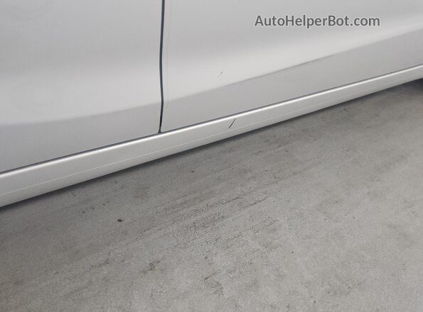 3KPFK4A76JE230710 2018 KIA FORTE Серебряный 