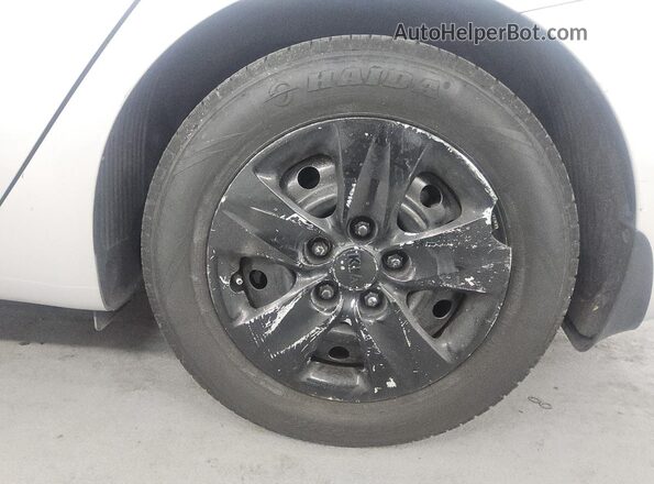 3KPFK4A76JE230710 2018 KIA FORTE Серебряный 
