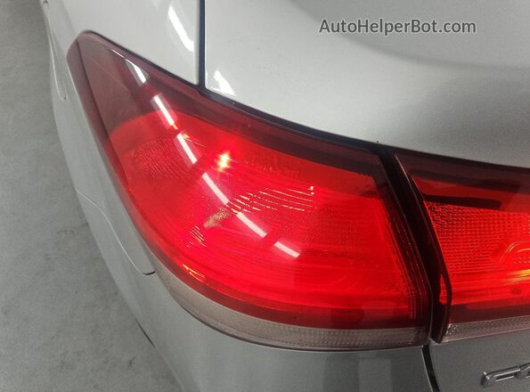 3KPFK4A76JE230710 2018 KIA FORTE Серебряный 