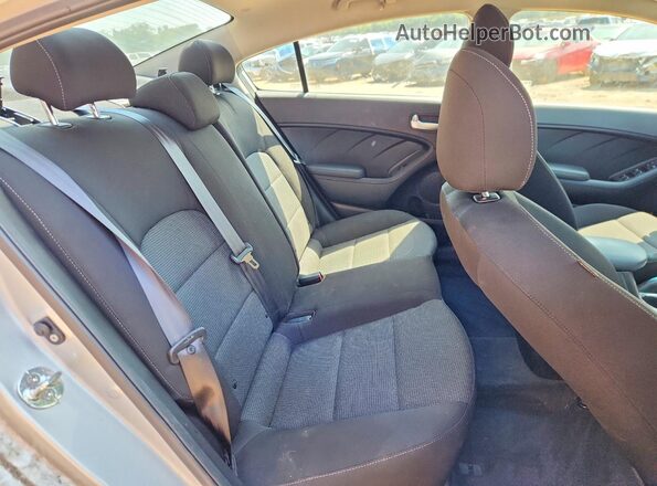 3KPFK4A76JE273766 2018 KIA FORTE Silver Rear seats view