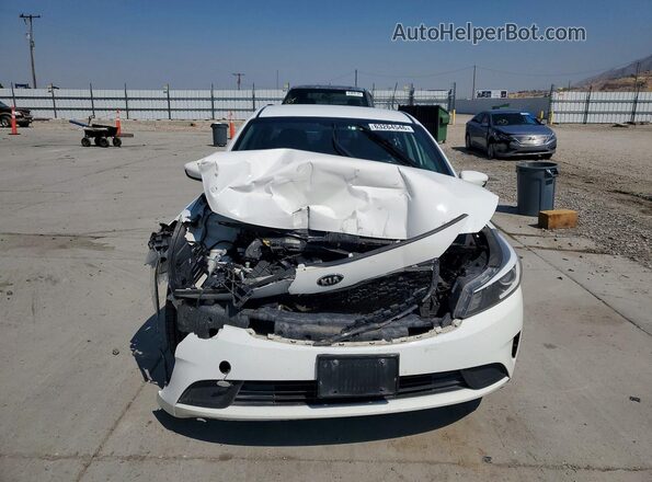 3KPFK4A77HE012351 2017 KIA FORTE White Դիմացի տեսք