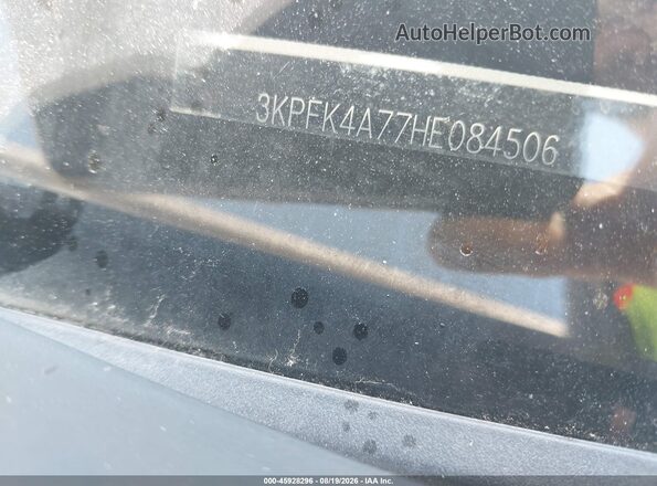 3KPFK4A77HE084506 2017 KIA FORTE Silver Vista del cuadro de instrumentos