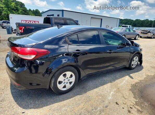 3KPFK4A77JE197135 2018 KIA FORTE Черный Задняя правая четверть