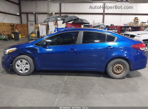 3KPFK4A77JE262176 2018 KIA FORTE Blue სალონის 360-გრადუსიანი ხედი