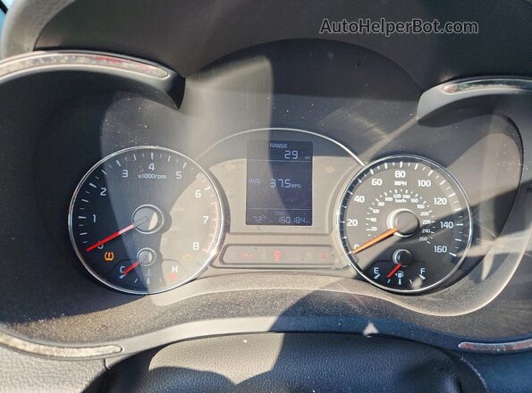 3KPFK4A78JE199475 2018 KIA FORTE Бордовый Вид щитка приборов
