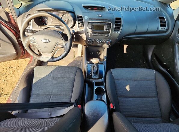 3KPFK4A78JE199475 2018 KIA FORTE Бордовый Вид панели приборов