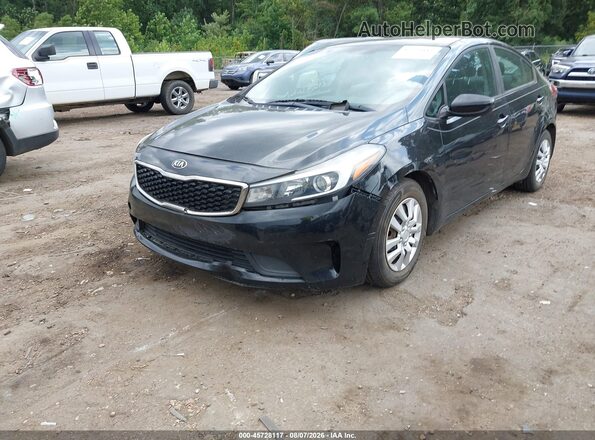 3KPFK4A78JE243376 2018 KIA FORTE Black Widok z przodu