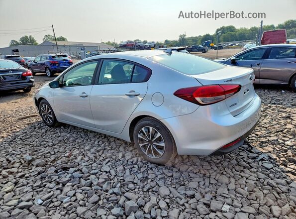 3KPFK4A78JE284302 2018 KIA FORTE Silver Tył lewy