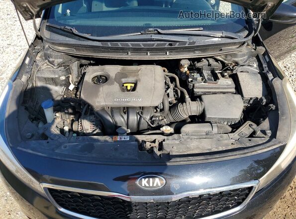 3KPFK4A79HE015803 2017 KIA FORTE Black Սալոնի հետևի տեսք