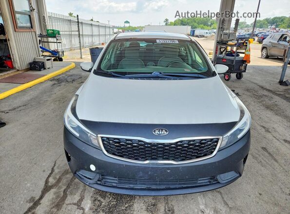 3KPFK4A79HE069764 2017 KIA FORTE White Դիմացի տեսք