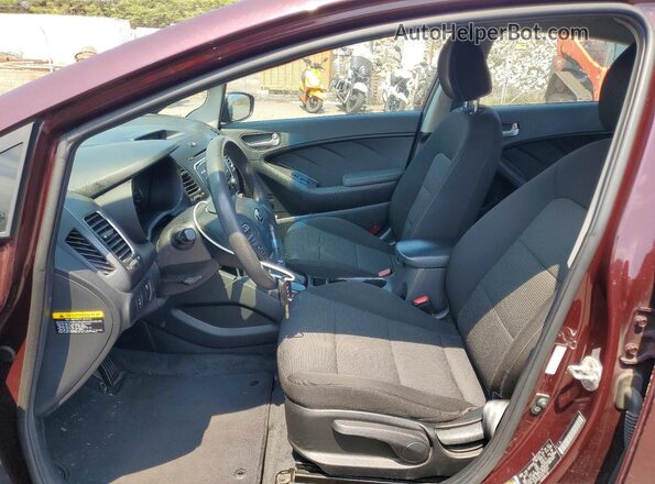 3KPFK4A79JE180871 2018 KIA FORTE Burgundy Вид салону спереду