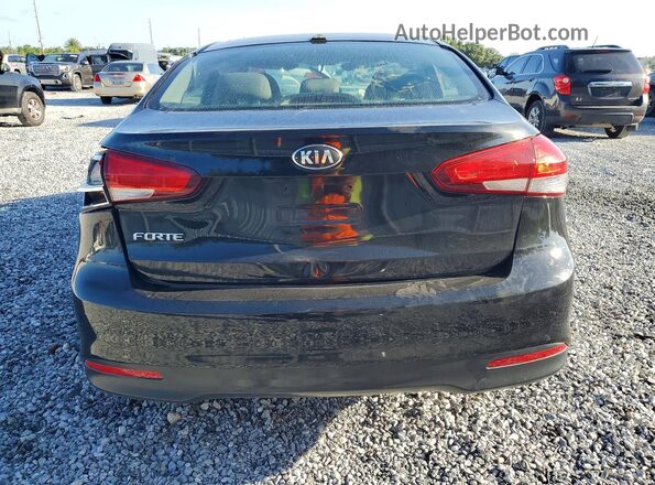 3KPFK4A7XHE013722 2017 KIA FORTE Black Widok z tyłu