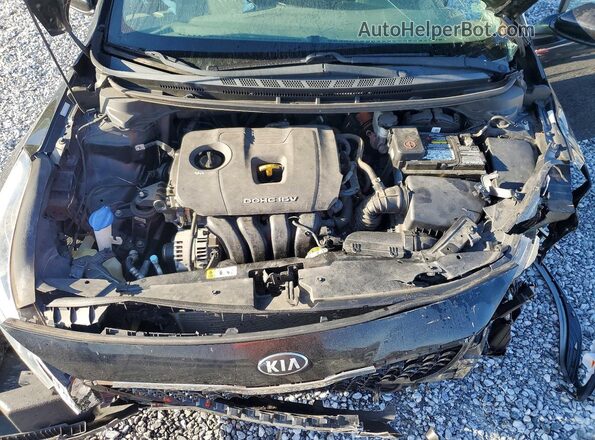 3KPFK4A7XHE013722 2017 KIA FORTE Black Widok wnętrza z tyłu