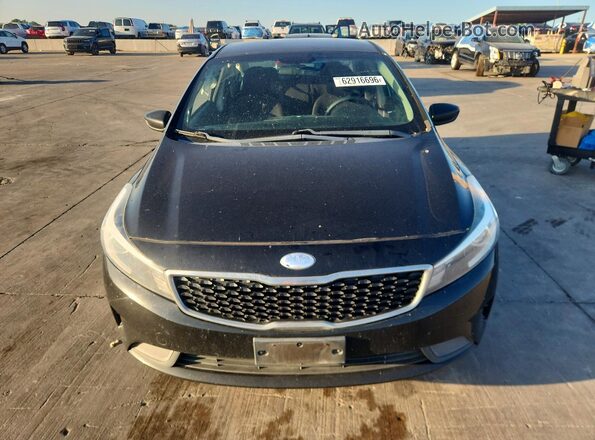3KPFK4A7XHE083611 2017 KIA FORTE Black Դիմացի տեսք