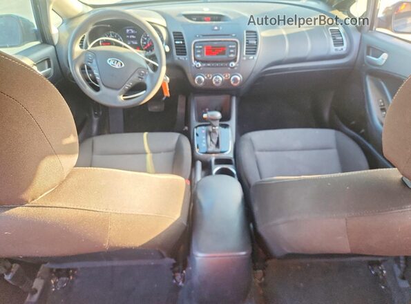 3KPFK4A7XHE083611 2017 KIA FORTE Black Առջևի վահանակի տեսք